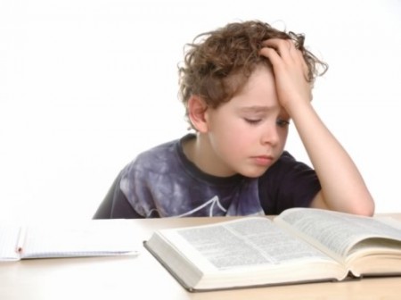 Es importante apoyarlos al momento de estudiar.